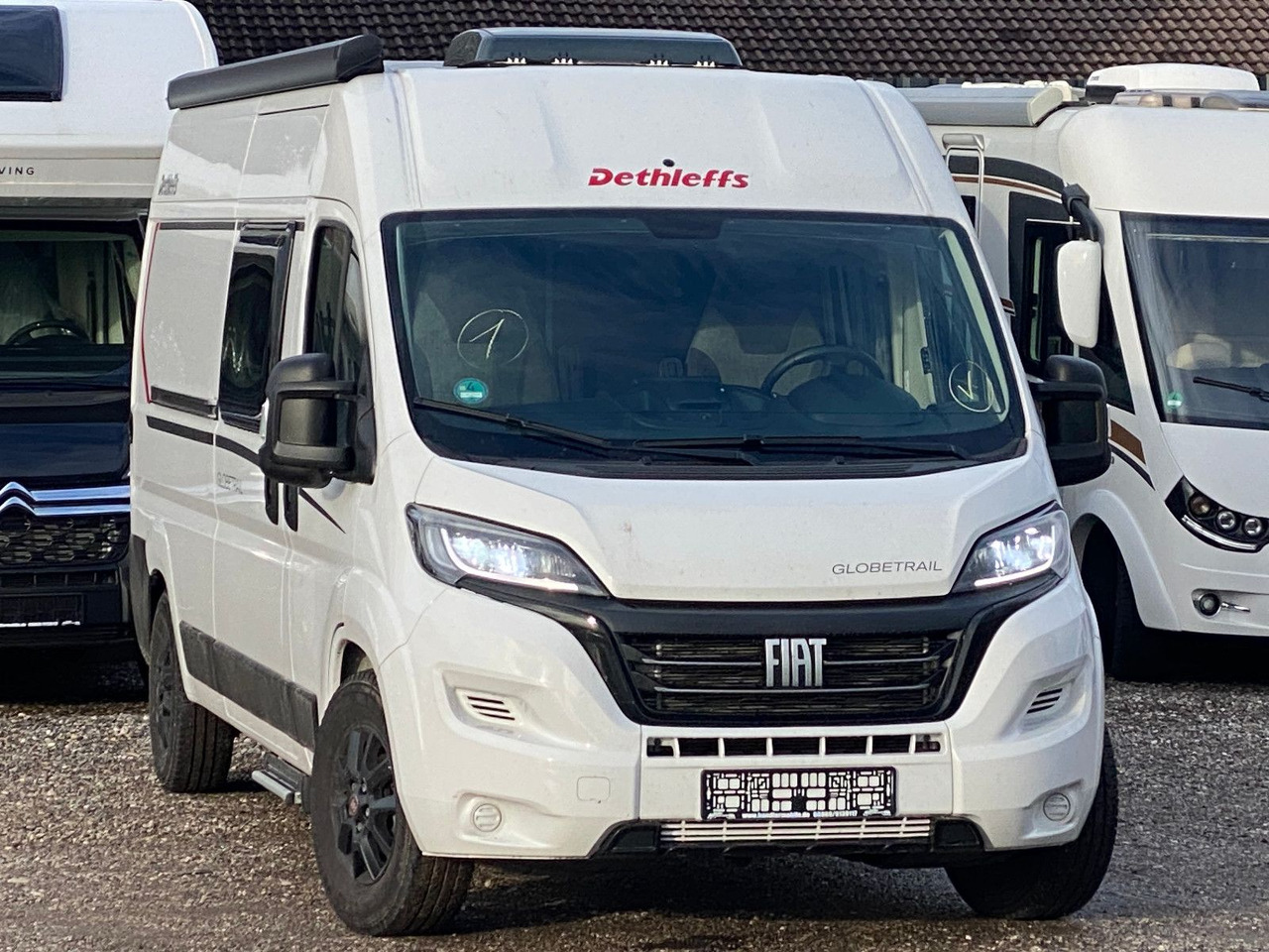 Dethleffs Globetrail CVD 600 DK Classic - كرفان فان: صور 1 Dethleffs Globetrail CVD 600 DK Classic - كرفان فان: صور 1