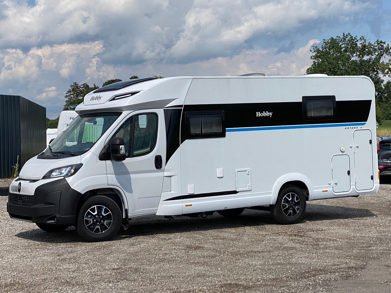 Hobby OnTour C 700 GQ MJ25/MARKISE/RFK/SAFETY-PAKET - موتر هوم شبه متكامل: صور 3 Hobby OnTour C 700 GQ MJ25/MARKISE/RFK/SAFETY-PAKET - موتر هوم شبه متكامل: صور 3