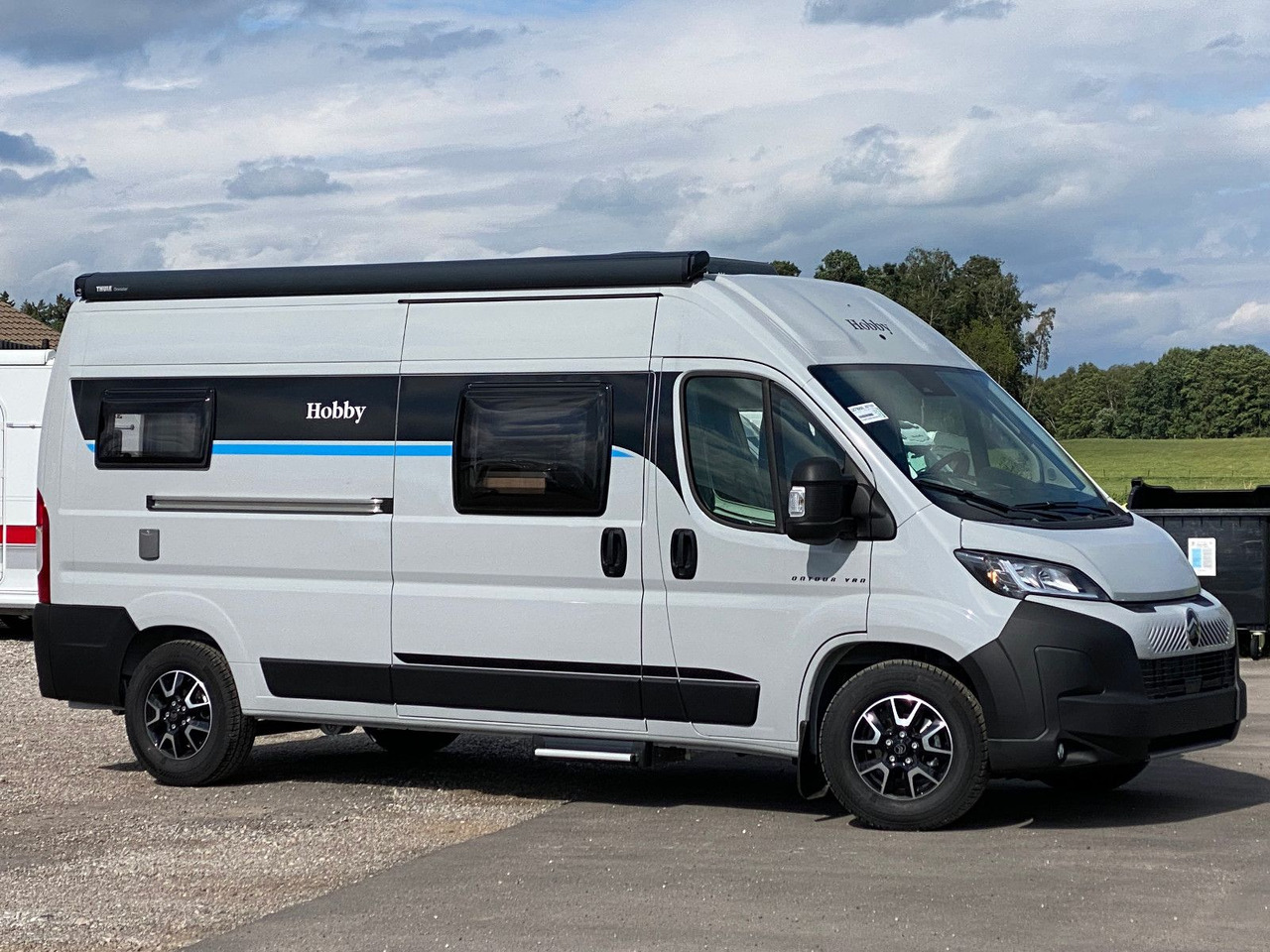 Hobby Ontour Van 600 FT,ACC,Navi,Markise - كرفان فان: صور 2 Hobby Ontour Van 600 FT,ACC,Navi,Markise - كرفان فان: صور 2
