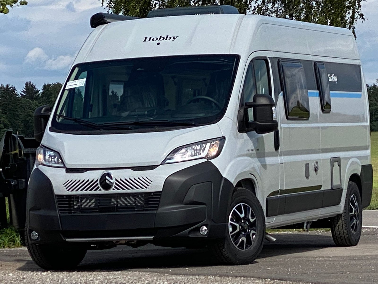 Hobby Ontour Van 600 FT,ACC,Navi,Markise - كرفان فان: صور 4 Hobby Ontour Van 600 FT,ACC,Navi,Markise - كرفان فان: صور 4