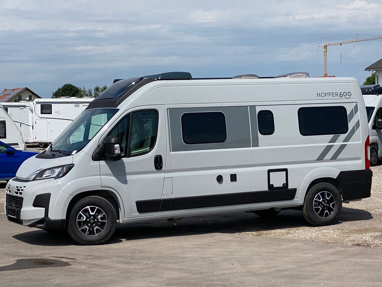 LMC INNOVAN 600 ,Dieselheizung,Modell 25 Skyroof - كرفان فان: صور 2 LMC INNOVAN 600 ,Dieselheizung,Modell 25 Skyroof - كرفان فان: صور 2