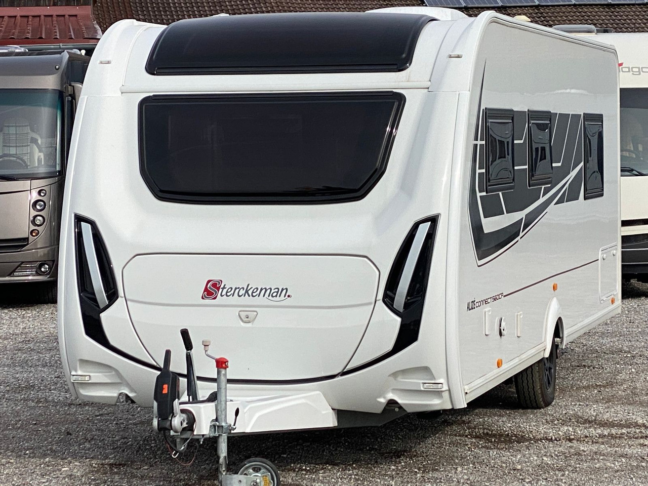 Sterckeman Alize Connect 560 CP, Quennsbett, Mover, Klima - كرفان سحب: صور 2 Sterckeman Alize Connect 560 CP, Quennsbett, Mover, Klima - كرفان سحب: صور 2