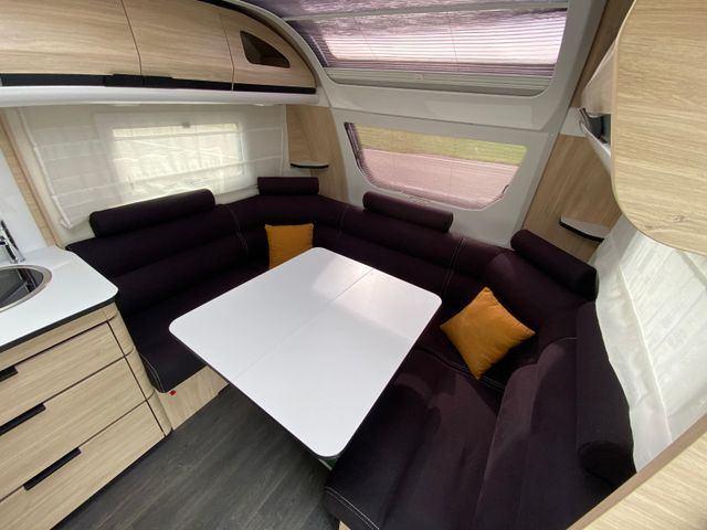 كرفان سحب Sterckeman Alize Connect 560 CP, Quennsbett, Mover, Klima: صور 9 كرفان سحب Sterckeman Alize Connect 560 CP, Quennsbett, Mover, Klima: صور 9