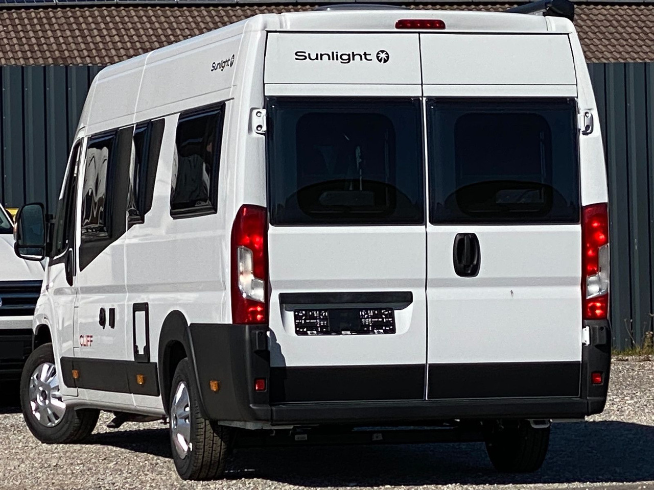Sunlight Camper Van Cliff 600 Entry - كرفان فان: صور 5 Sunlight Camper Van Cliff 600 Entry - كرفان فان: صور 5