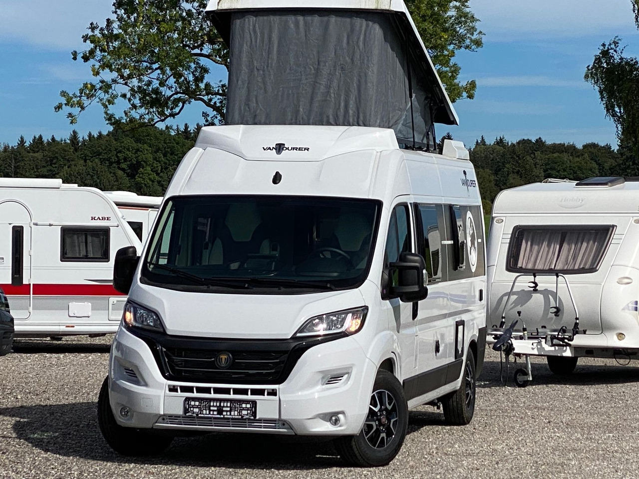 VANTourer 600 D 180PS, mit Aufstelldach,Navi,Markise - كرفان فان: صور 3 VANTourer 600 D 180PS, mit Aufstelldach,Navi,Markise - كرفان فان: صور 3