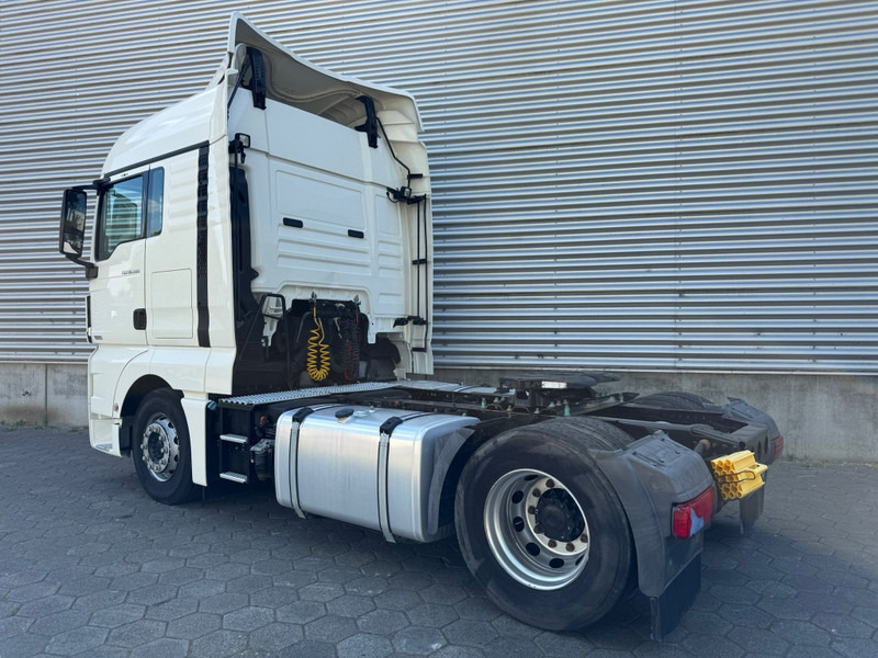 MAN TGX 18.500 XLX / Intarder / Roof Klima / 2 Tanks - شاحنة جرار: صور 3 MAN TGX 18.500 XLX / Intarder / Roof Klima / 2 Tanks - شاحنة جرار: صور 3