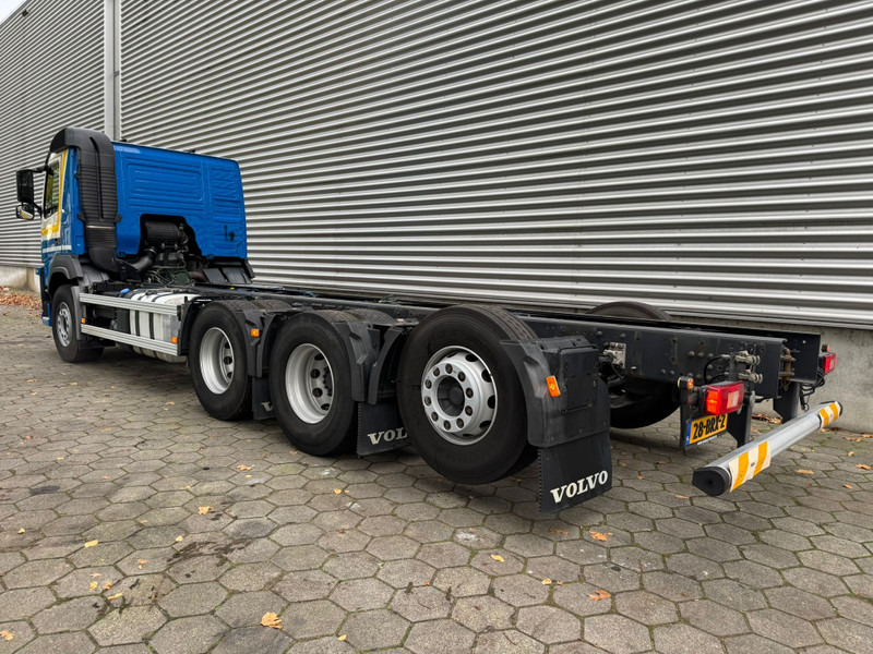 Volvo FM 410 / 8X4 / I-Shift / ADR / Tridem / TUV: 6-2026 / NL Truck - الشاسيه شاحنة: صور 4 Volvo FM 410 / 8X4 / I-Shift / ADR / Tridem / TUV: 6-2026 / NL Truck - الشاسيه شاحنة: صور 4