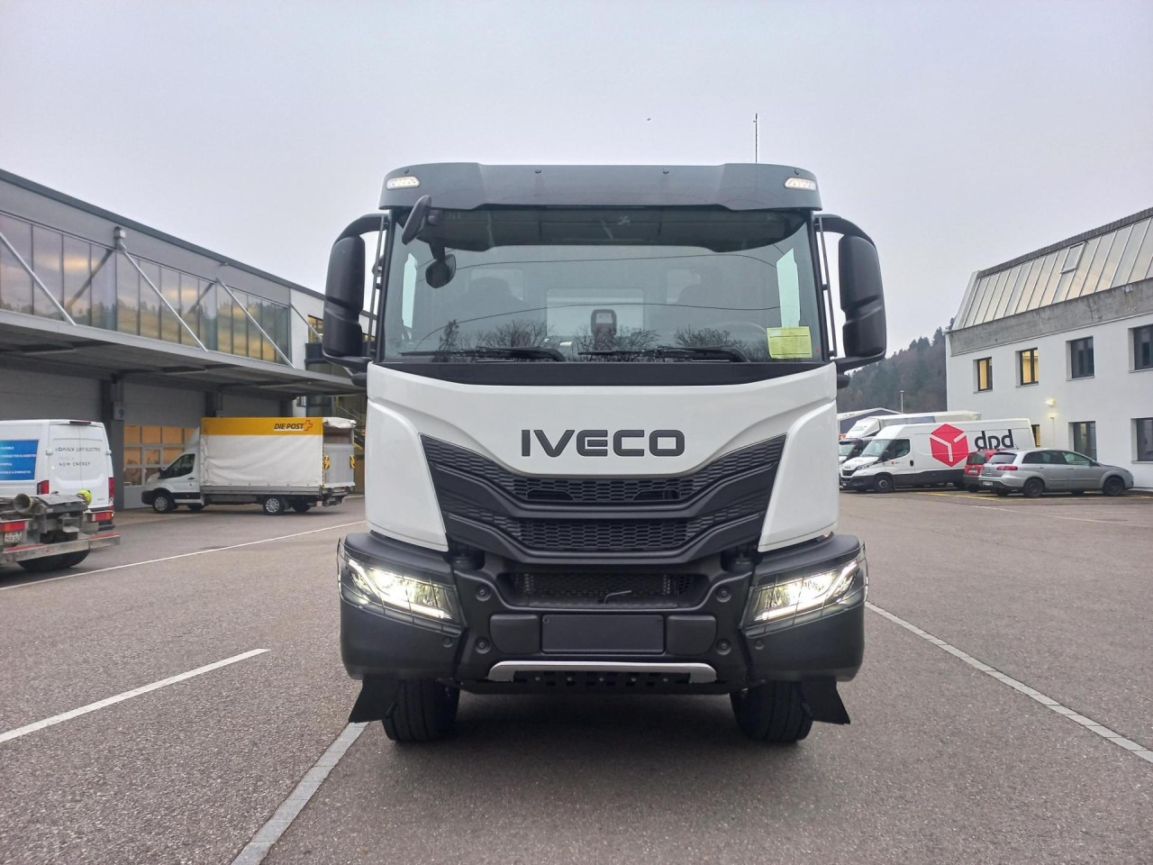 IVECO AD360X50Z HR OFF XWay mit Nüssli 2 Seitenkipper - قلابات: صور 3 IVECO AD360X50Z HR OFF XWay mit Nüssli 2 Seitenkipper - قلابات: صور 3