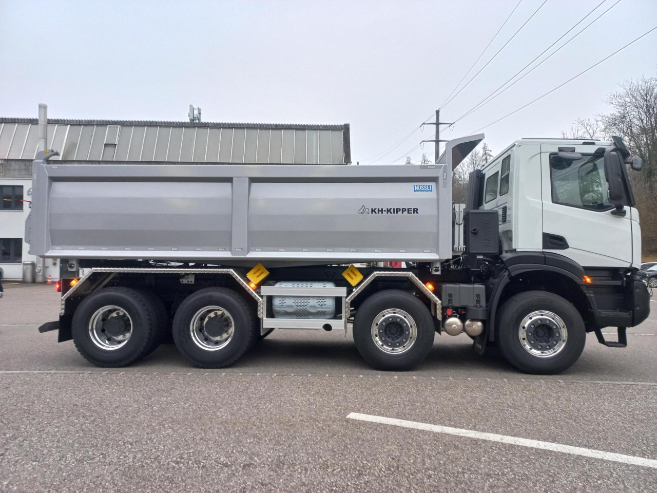 IVECO AD360X50Z HR OFF XWay mit Nüssli 2 Seitenkipper - قلابات: صور 5 IVECO AD360X50Z HR OFF XWay mit Nüssli 2 Seitenkipper - قلابات: صور 5