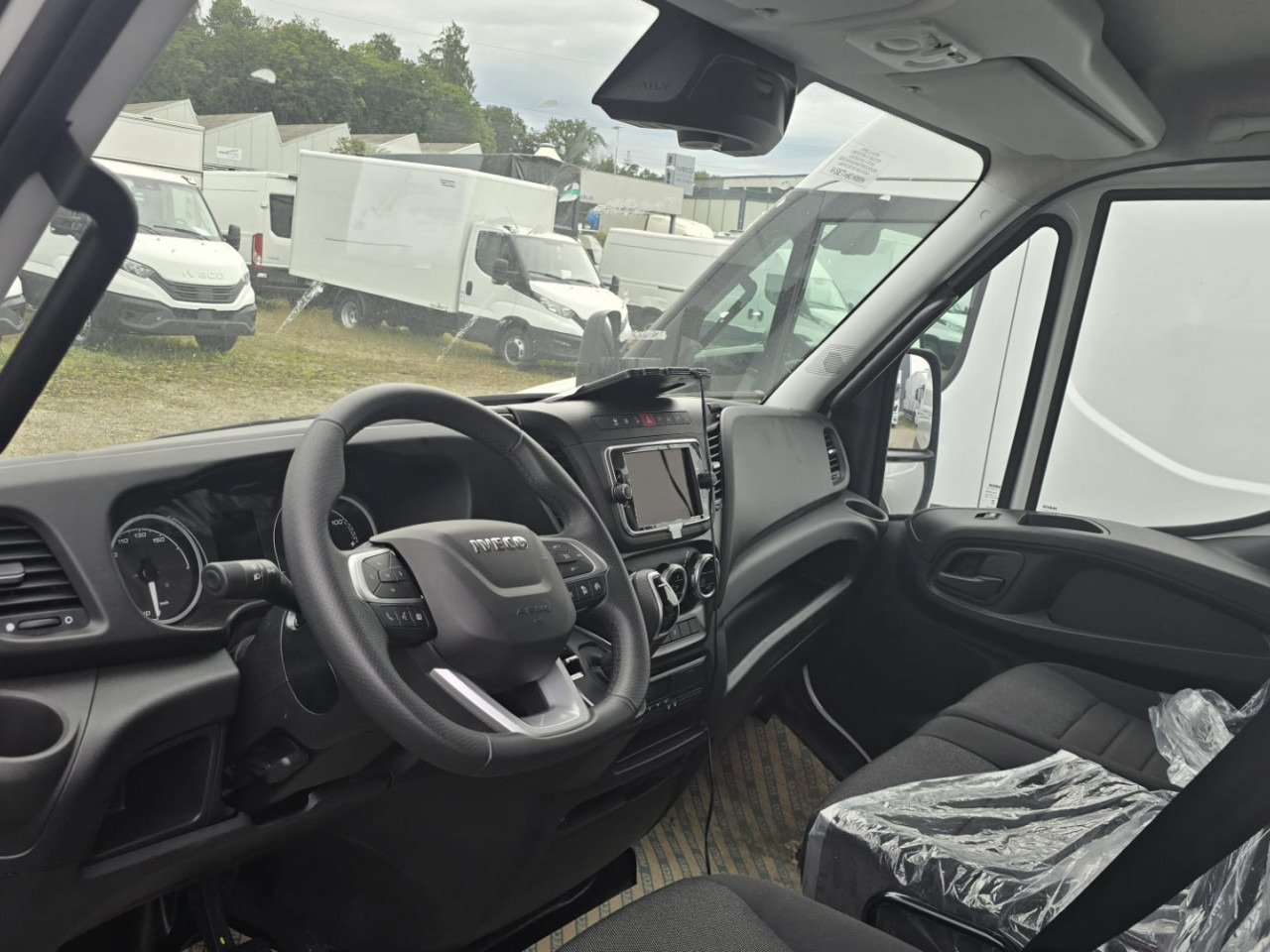 IVECO DAILY 38S14E V - فان, فان كهربائية: صور 2 IVECO DAILY 38S14E V - فان, فان كهربائية: صور 2
