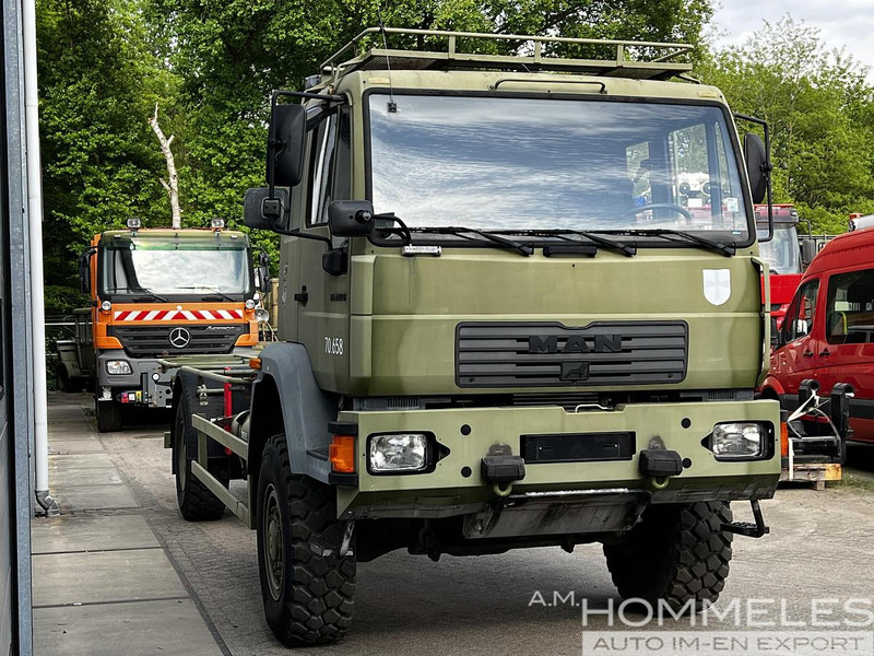 MAN 18.225 LAC 4x4 - شاحنة: صور 2 MAN 18.225 LAC 4x4 - شاحنة: صور 2