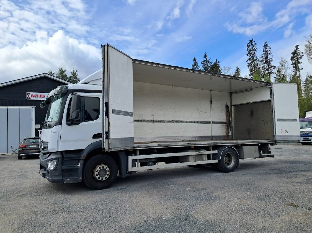Mercedes-Benz Antos 1824L - بصندوق مغلق شاحنة: صور 1 Mercedes-Benz Antos 1824L - بصندوق مغلق شاحنة: صور 1
