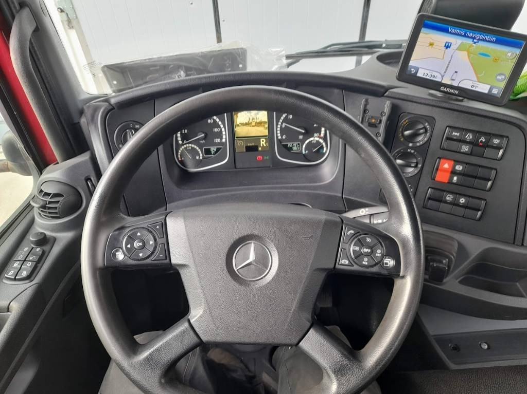 Mercedes-Benz Atego - شاحنات مسطحة: صور 5 Mercedes-Benz Atego - شاحنات مسطحة: صور 5