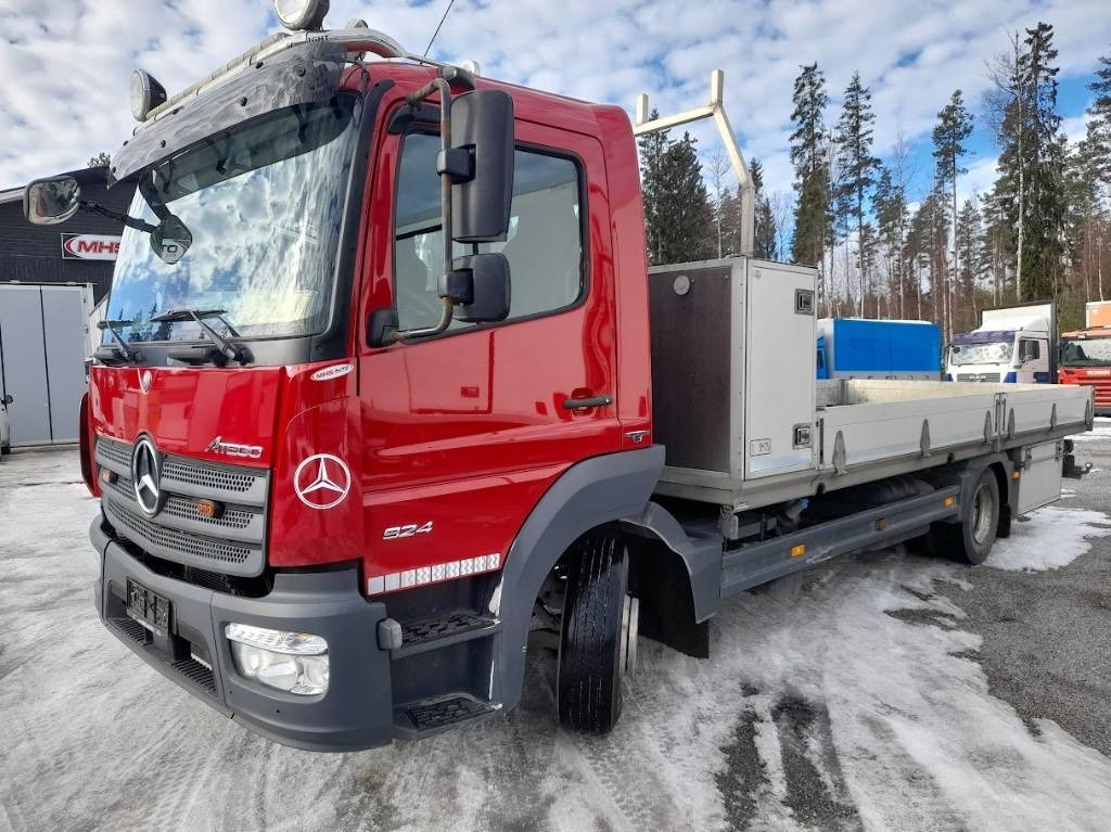 Mercedes-Benz Atego - شاحنات مسطحة: صور 1 Mercedes-Benz Atego - شاحنات مسطحة: صور 1