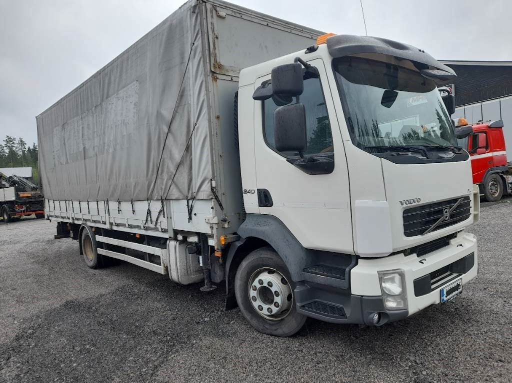 Volvo FL 240 - شاحنة كرين: صور 4 Volvo FL 240 - شاحنة كرين: صور 4