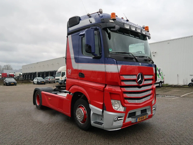 Mercedes-Benz Actros 1842 Euro 5, Big Space, TUV, Automatic, NL Truck TOP! - شاحنة جرار: صور 4 Mercedes-Benz Actros 1842 Euro 5, Big Space, TUV, Automatic, NL Truck TOP! - شاحنة جرار: صور 4