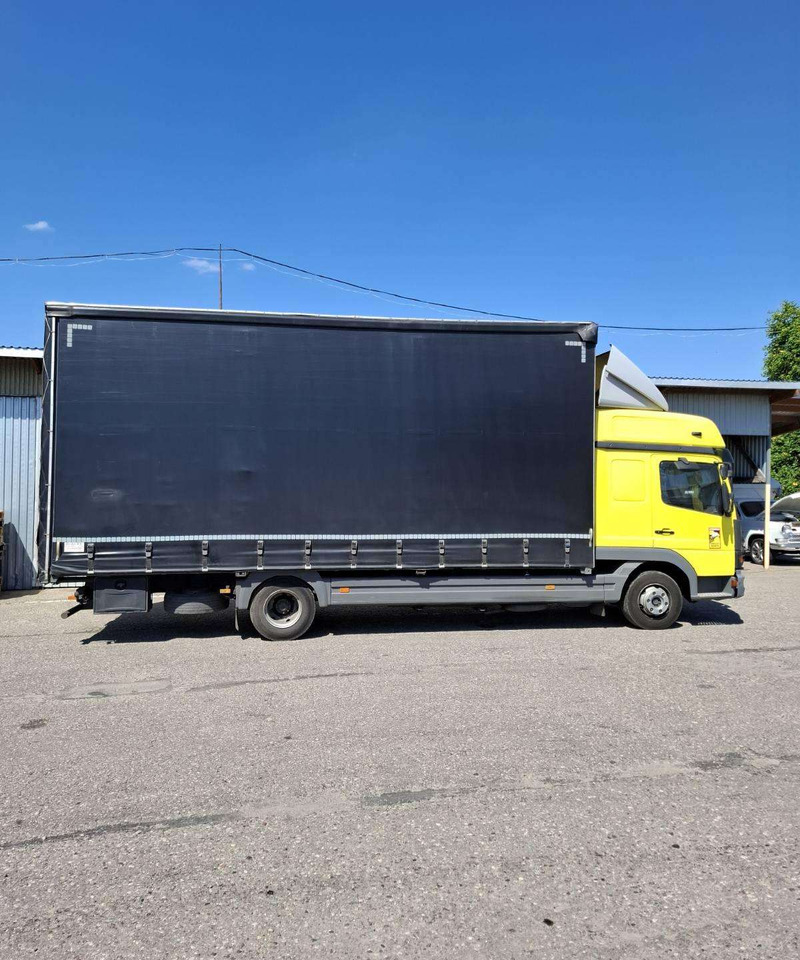 Mercedes-Benz 823 L - شاحنة ستارة: صور 3 Mercedes-Benz 823 L - شاحنة ستارة: صور 3