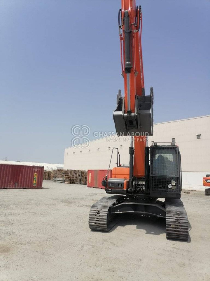 DOOSAN DX225 LCA – CHAIN EXCAVATOR OPERATING WEIGHT 22 TON APPROX. WITH BUCKET 1.08 Cu.M BUCKET ( HEAVY DUTY) MY2022 - حفارات زحافة: صور 4 DOOSAN DX225 LCA – CHAIN EXCAVATOR OPERATING WEIGHT 22 TON APPROX. WITH BUCKET 1.08 Cu.M BUCKET ( HEAVY DUTY) MY2022 - حفارات زحافة: صور 4