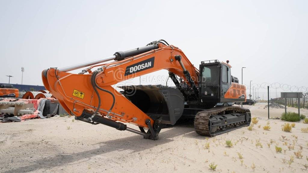 DOOSAN DX450 LCA-7M CRAWLER EXCAVATOR OPERATING WEIGHT 45 TON WITH 2.1 CBM BUCKET (HEAVY DUTY) SHOE 600MM MY2023 - حفارات زحافة: صور 1 DOOSAN DX450 LCA-7M CRAWLER EXCAVATOR OPERATING WEIGHT 45 TON WITH 2.1 CBM BUCKET (HEAVY DUTY) SHOE 600MM MY2023 - حفارات زحافة: صور 1