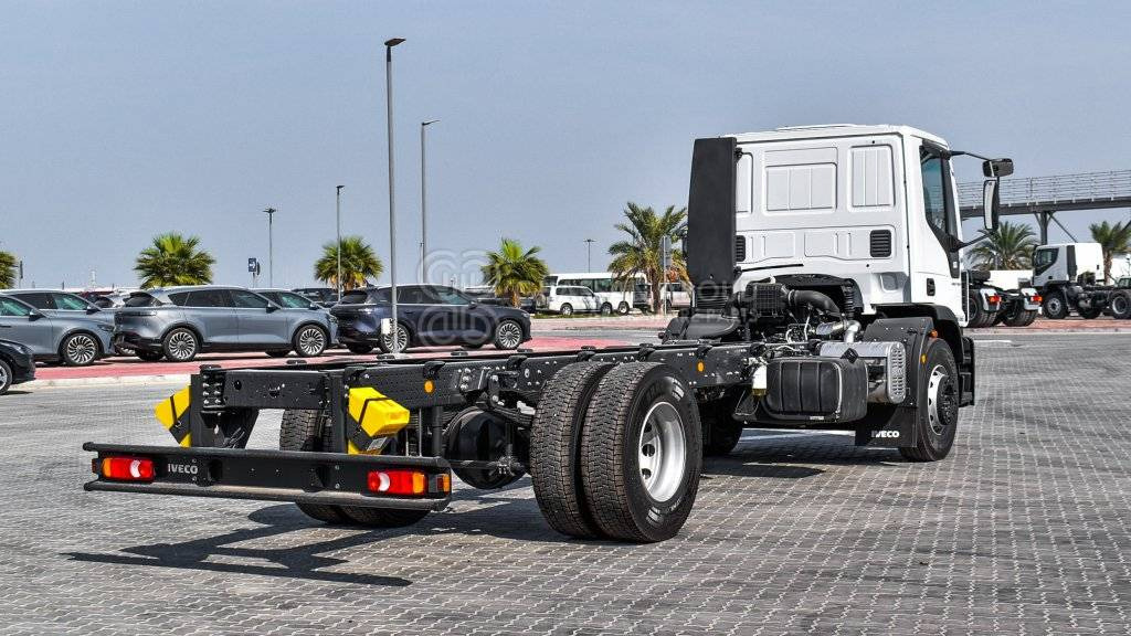 IVECO EUROCARGO ML180 Chassis 4×2, 19 Ton Approx. MY25 - الشاسيه شاحنة: صور 4 IVECO EUROCARGO ML180 Chassis 4×2, 19 Ton Approx. MY25 - الشاسيه شاحنة: صور 4