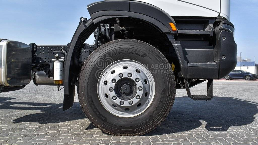 IVECO T-WAY Chassis 6×4 AD380T47H WHEELBASE 4500 MY24 - الشاسيه شاحنة: صور 4 IVECO T-WAY Chassis 6×4 AD380T47H WHEELBASE 4500 MY24 - الشاسيه شاحنة: صور 4
