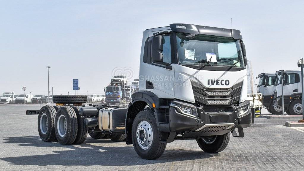IVECO T-WAY Chassis 6×4 AD380T47H WHEELBASE 4500 MY24 - الشاسيه شاحنة: صور 3 IVECO T-WAY Chassis 6×4 AD380T47H WHEELBASE 4500 MY24 - الشاسيه شاحنة: صور 3