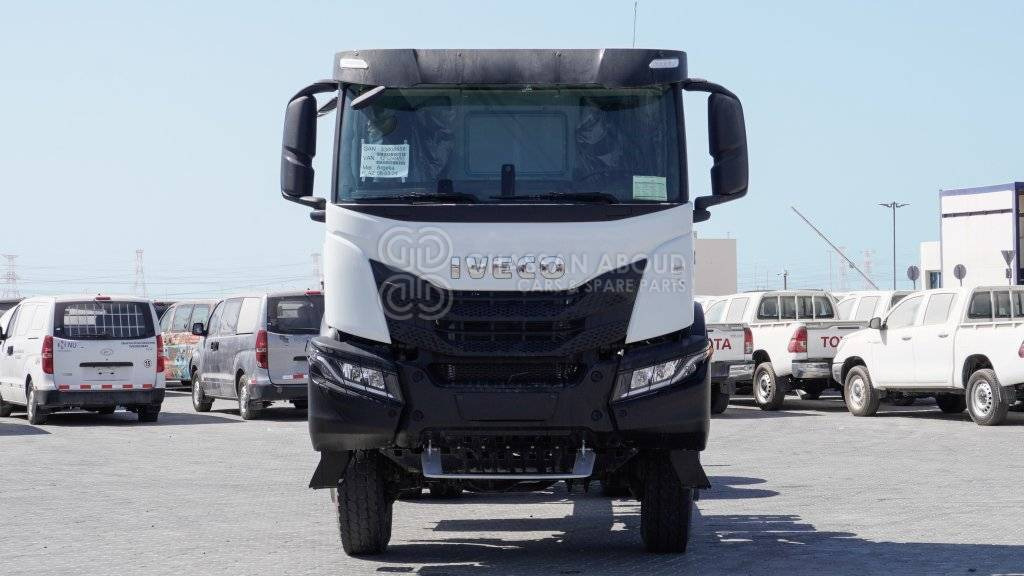 IVECO T-WAY Chassis 6×6 AD380T47WH WHEELBASE 4500 MY25 - الشاسيه شاحنة: صور 2 IVECO T-WAY Chassis 6×6 AD380T47WH WHEELBASE 4500 MY25 - الشاسيه شاحنة: صور 2