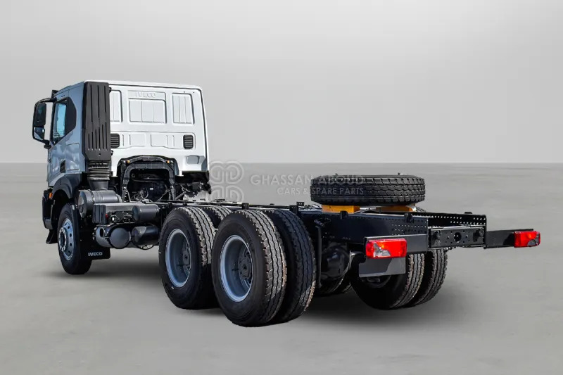 Iveco T-WAY AT380T47H 6x4 R24 Tyres Chassis - Barcelona Stock - الشاسيه شاحنة: صور 3 Iveco T-WAY AT380T47H 6x4 R24 Tyres Chassis - Barcelona Stock - الشاسيه شاحنة: صور 3