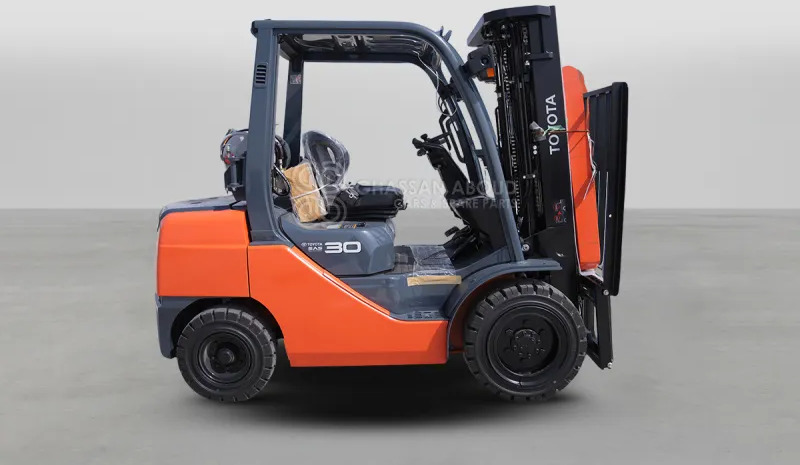 Toyota 32-8FG30 3 Tons Gasoline / LPG 3 Stage Forklift - أخرى: صور 3 Toyota 32-8FG30 3 Tons Gasoline / LPG 3 Stage Forklift - أخرى: صور 3