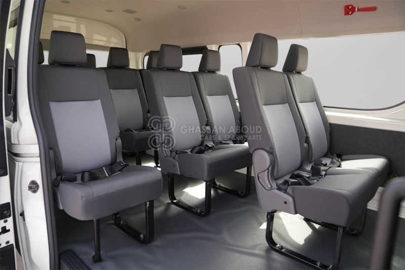 Toyota Hiace - حافلة صغيرة, ميكروباص: صور 5 Toyota Hiace - حافلة صغيرة, ميكروباص: صور 5