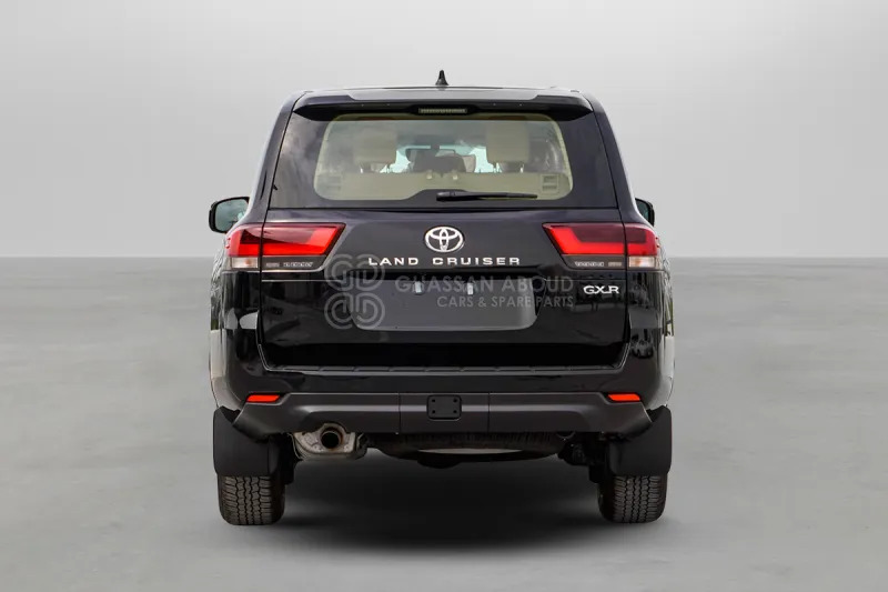 Toyota Land Cruiser 300 - سيارة دفع رباعي: صور 5 Toyota Land Cruiser 300 - سيارة دفع رباعي: صور 5