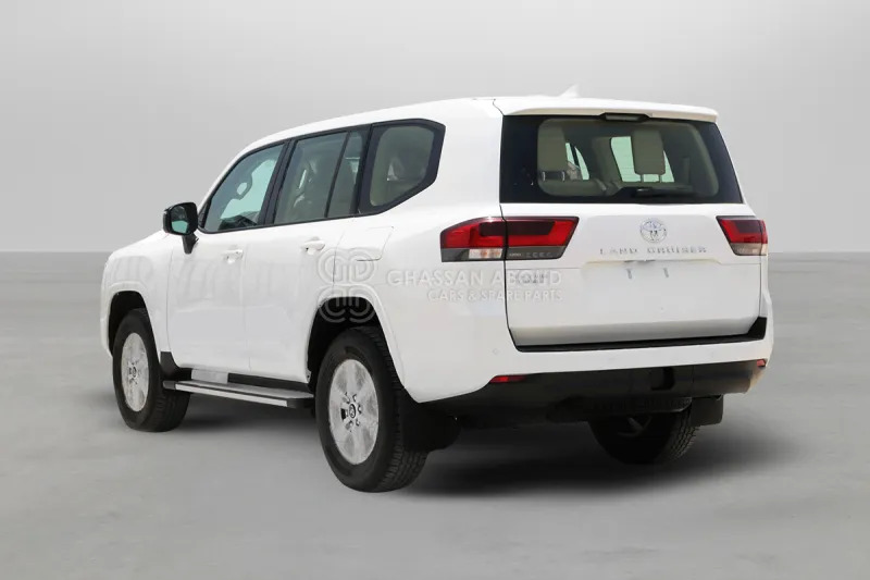 Toyota Land Cruiser 300 - سيارة دفع رباعي: صور 5 Toyota Land Cruiser 300 - سيارة دفع رباعي: صور 5