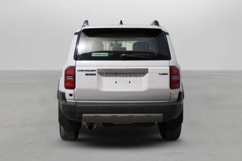 Toyota Prado 4z4 - سيارة دفع رباعي: صور 5 Toyota Prado 4z4 - سيارة دفع رباعي: صور 5