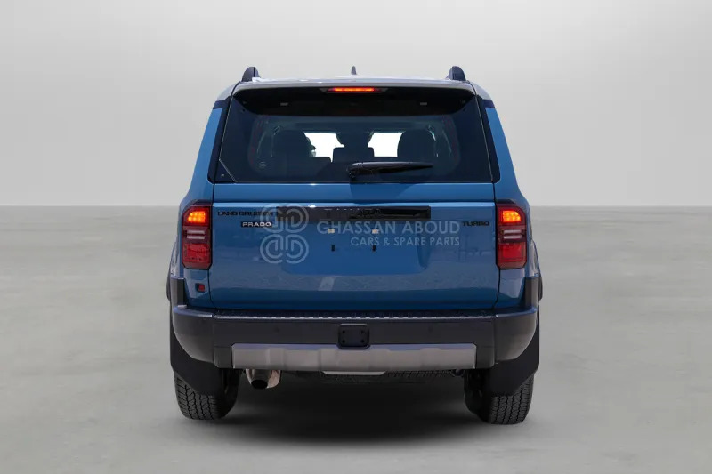 Toyota Prado - سيارة دفع رباعي: صور 5 Toyota Prado - سيارة دفع رباعي: صور 5