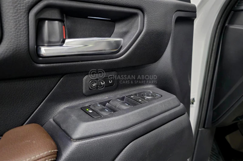 Toyota Prado - سيارة دفع رباعي: صور 5 Toyota Prado - سيارة دفع رباعي: صور 5