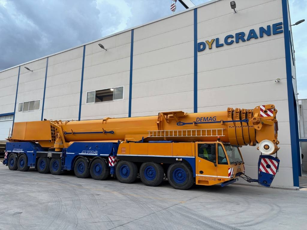 رافعة لجميع التضاريس Demag AC 700: صور 1