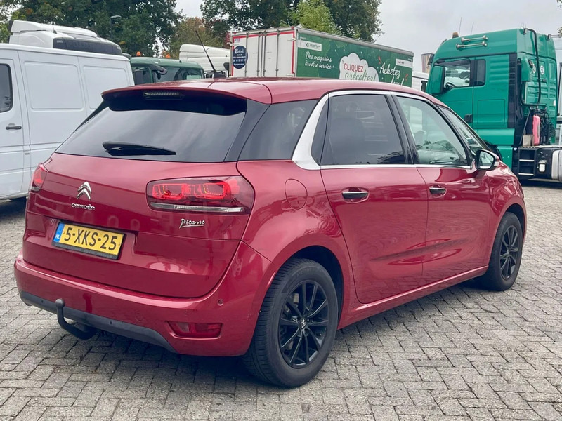Citroën C4 Picasso REAR VIEW CAMERA, BLIND SPOT SENSOR, AUTO PARKING, FRONT & REAR PARKTRONIC, - هاتشباك: صور 5 Citroën C4 Picasso REAR VIEW CAMERA, BLIND SPOT SENSOR, AUTO PARKING, FRONT & REAR PARKTRONIC, - هاتشباك: صور 5