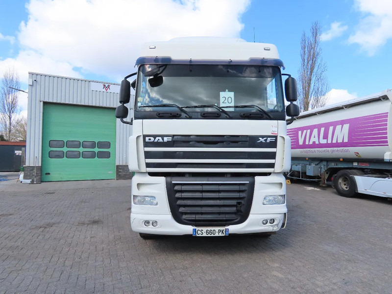 DAF XF 105.460 654164 km EEV Euro5 , 6x2, Retarder, towbar. FRANCE truck! - شاحنات مسطحة: صور 4 DAF XF 105.460 654164 km EEV Euro5 , 6x2, Retarder, towbar. FRANCE truck! - شاحنات مسطحة: صور 4