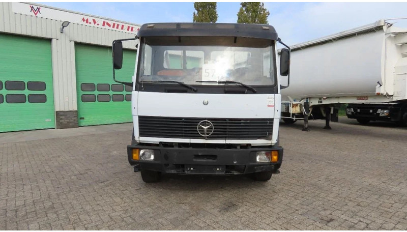 Mercedes-Benz 1514 Manual diesel pomp. Very clean - شاحنة - نظام الكابلات: صور 4 Mercedes-Benz 1514 Manual diesel pomp. Very clean - شاحنة - نظام الكابلات: صور 4