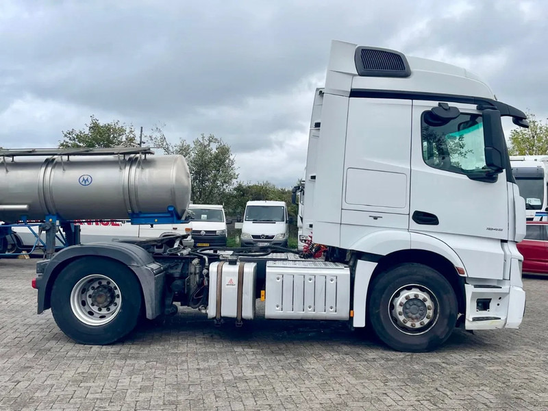 Mercedes-Benz Actros 1845 WDF9634031B990433, 594760 km, COMPRESSOR, PTO, HYDRAULIC - شاحنة جرار: صور 4 Mercedes-Benz Actros 1845 WDF9634031B990433, 594760 km, COMPRESSOR, PTO, HYDRAULIC - شاحنة جرار: صور 4