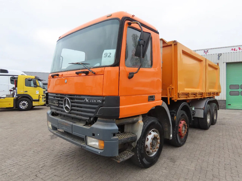 Mercedes-Benz Actros 3240 Manual, steel dumper! Great condition! - قلابات: صور 5 Mercedes-Benz Actros 3240 Manual, steel dumper! Great condition! - قلابات: صور 5