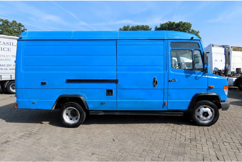 Mercedes-Benz Vario 812D - فان: صور 4 Mercedes-Benz Vario 812D - فان: صور 4