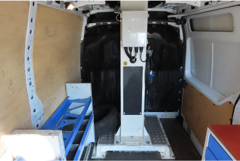 الشاحنات الصغيرة Renault 10,5 m 3 SEATS, KLUBB, 3500 kg, euro6: صور 18