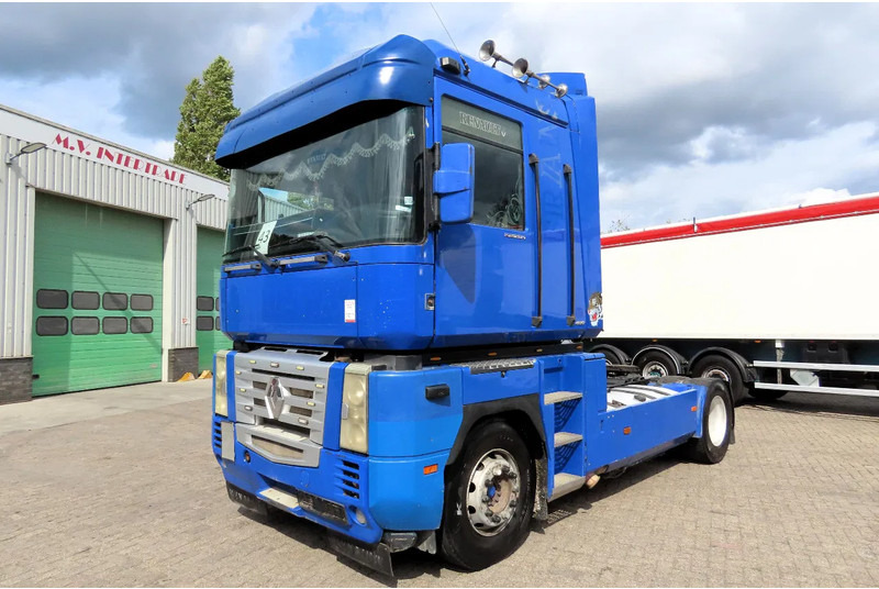 Renault Magnum 480 MACK!!! RETARDER, HYDRAULIC, PTO - شاحنة جرار: صور 3 Renault Magnum 480 MACK!!! RETARDER, HYDRAULIC, PTO - شاحنة جرار: صور 3