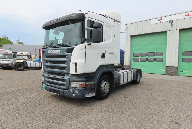 Scania R420 2 tanks, 2 beds, manual gearbox - شاحنة جرار: صور 2 Scania R420 2 tanks, 2 beds, manual gearbox - شاحنة جرار: صور 2
