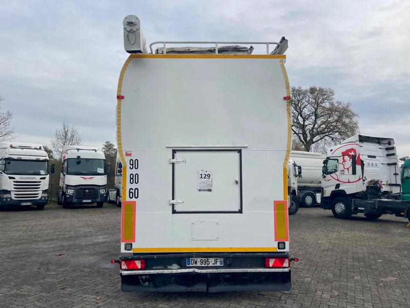 Trouillet TSCI AUGER + AIR 4 COMP, SAF DISC BRAKES, AIR SUSP. - مقطورة صهريج: صور 4 Trouillet TSCI AUGER + AIR 4 COMP, SAF DISC BRAKES, AIR SUSP. - مقطورة صهريج: صور 4