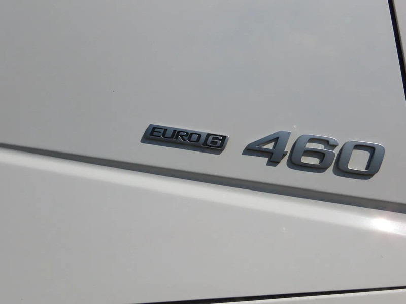 شاحنة جرار Volvo FH 460 YV2RTY0A3JB867622, FRIGO, 2X FUEL TANK, frigo, EURO6: صور 12