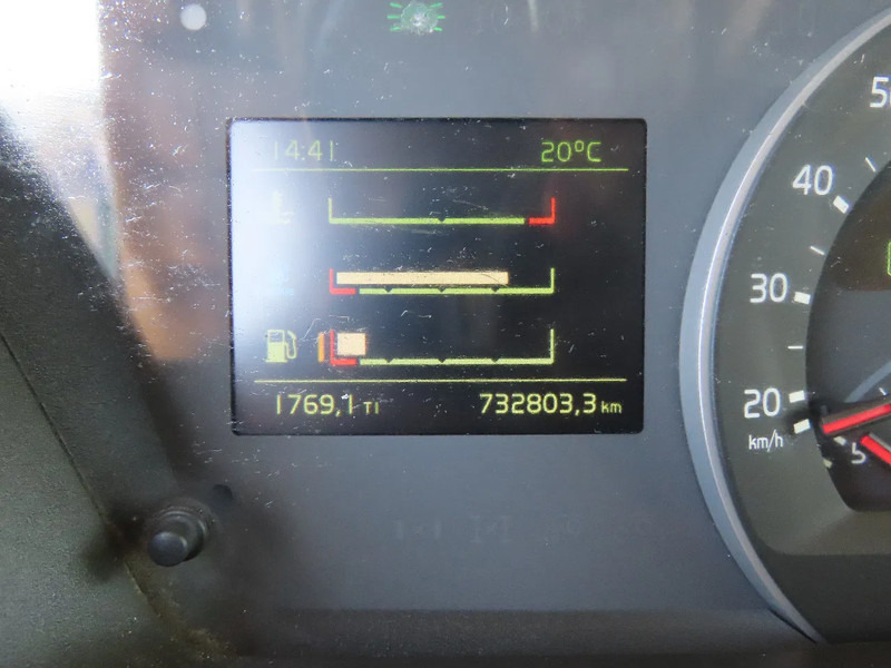 شاحنة جرار Volvo FH 460 YV2RTY0A3JB867622, FRIGO, 2X FUEL TANK, frigo, EURO6: صور 15