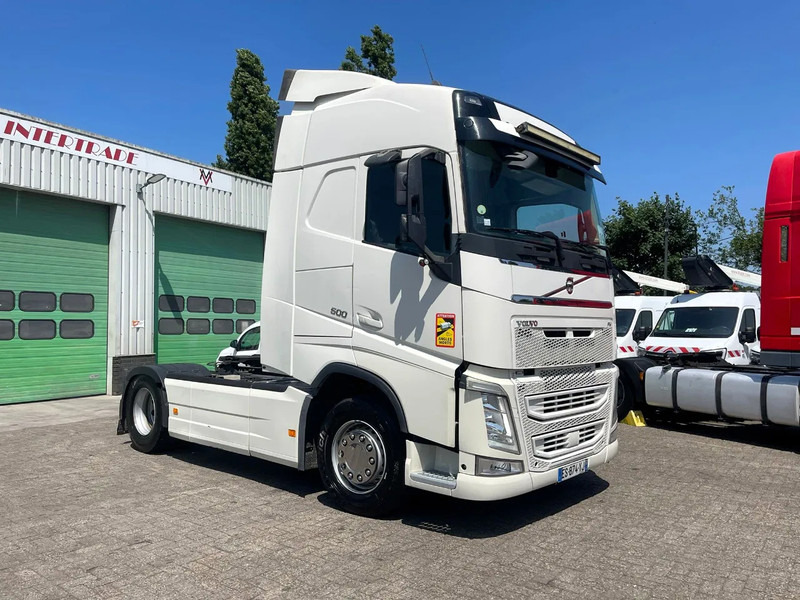 Volvo FH 500 vin: YV2RT40A3JB850702 RETARDER, 2X FUEL TANK, PARKING AIRCO, FRIGO - شاحنة جرار: صور 3 Volvo FH 500 vin: YV2RT40A3JB850702 RETARDER, 2X FUEL TANK, PARKING AIRCO, FRIGO - شاحنة جرار: صور 3