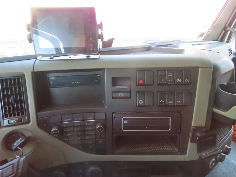 شاحنة جرار Volvo FM 450 YV2XZ0AXFB708913, APK tot 12-01-2026 ! PTO/Hydrailic, France truck!: صور 19